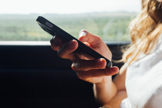 🌍 Tips for Using eSIM while Traveling